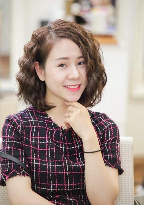 nhung-kieu-toc-xoan-ngan-mat-tron-de-la-dep-khien-chi-em-sieu-long-6-1524133548-258-width500height708.jpg