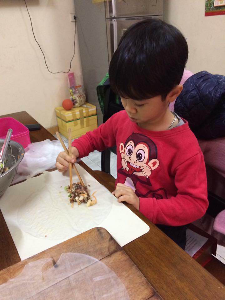 chuyen nguoi me ung thu moi ngay am tham day con trai 4 tuoi tu nau an suot 3 nam - 8