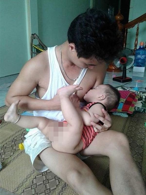 hy sinh hinh tuong soai ca de do con, ong bo tre khien be so "meo mat" - 7