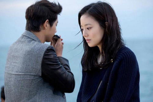 cai ket dang cua co gai cuop nguoi yeu ban than nhung lai co bau voi nguoi yeu cu - 1