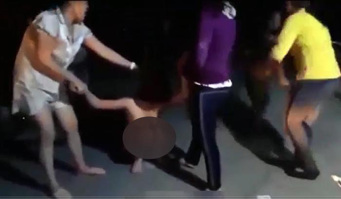 quay clip lọt het quàn áo co hang xom, 3 chi em dau gap hoa - 1