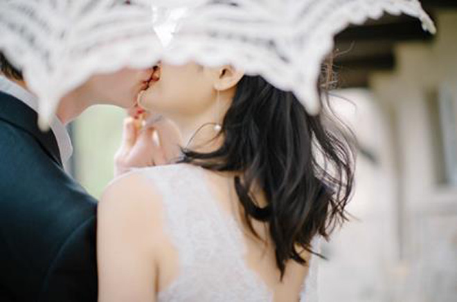 nho ban than "trong chung" nguoi yeu de du hoc, ai ngo mat ca ban ca nguoi yeu - 1