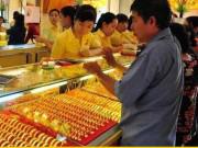 Giá vàng hôm nay 13/5/2018: Nhờ lực thoát đáy, vàng vững đà tăng giá Giá vàng hôm nay 13/5/2018: Nhờ lực thoát đáy, vàng vững đà tăng giá