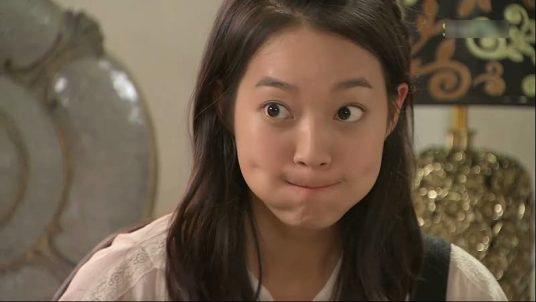 sung so khi sep nu cua chong den nha, chong bong nhien goi vo la nguoi giup viec - 1