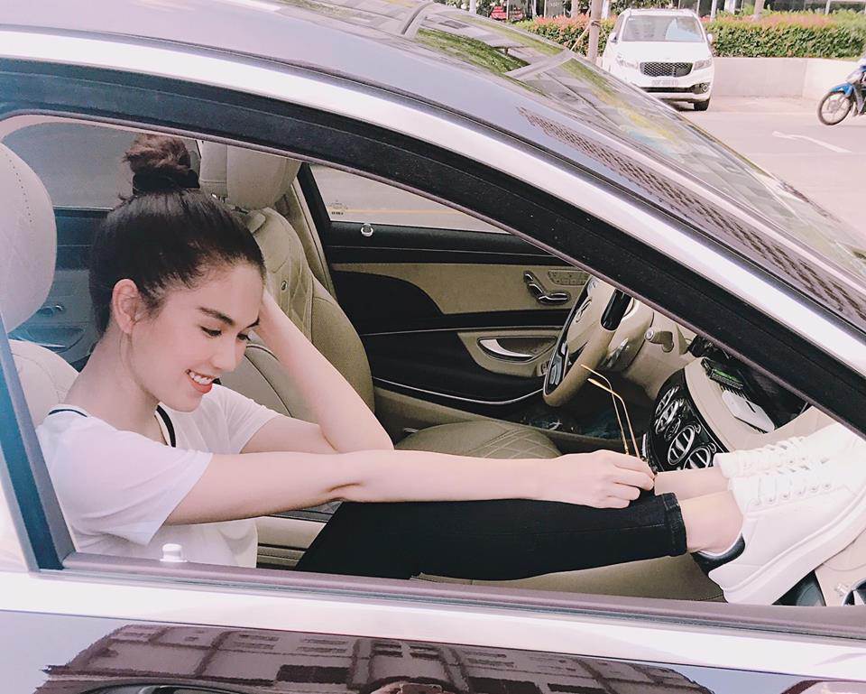 bi quyet de mac ao thun kin dao van sexy nhu ngoc trinh - 4