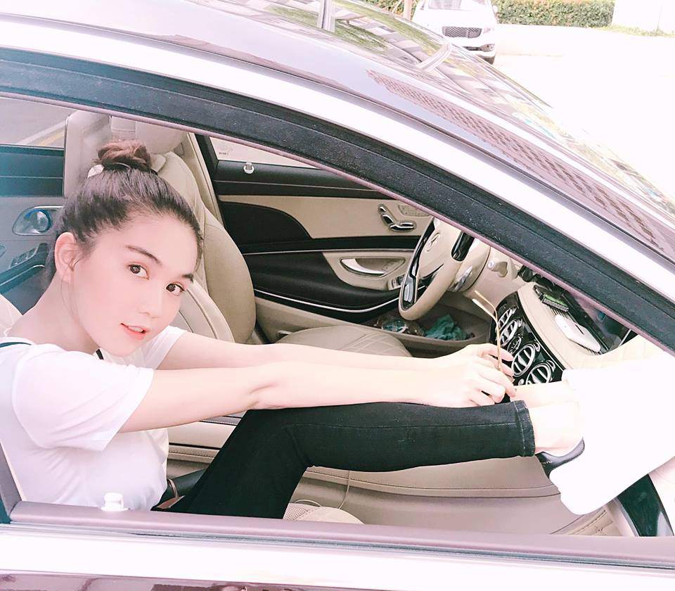 bi quyet de mac ao thun kin dao van sexy nhu ngoc trinh - 6