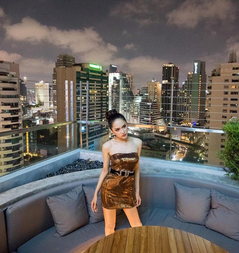 hoa hau huong giang chinh la nguoi dep me do lap lanh nhat vbiz - 8