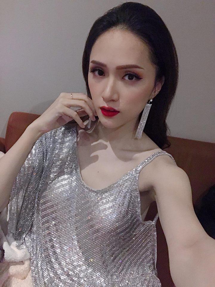 hoa hau huong giang chinh la nguoi dep me do lap lanh nhat vbiz - 1
