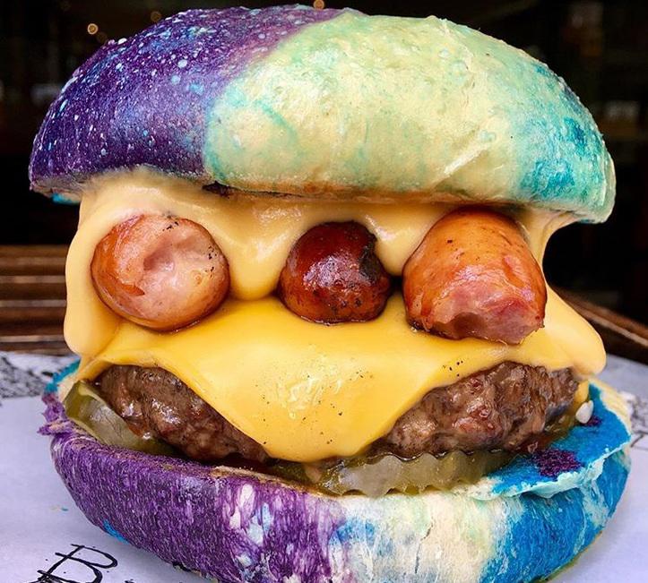 soc voi nhung mon an “dien ro” nhat hanh tinh han nguoi binh thuong chang the nghi ra - 3