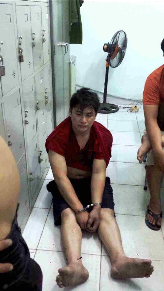 chan dung tai 'mun', nghi can dam chet 2 hiep si sai gon vua bi bat giu - 1