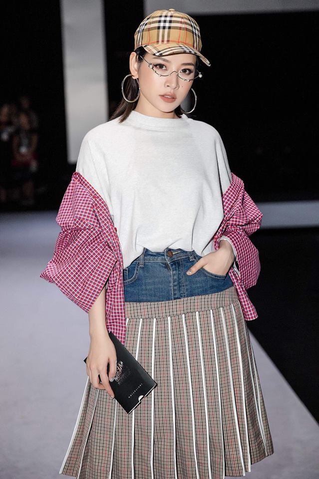 chi pu be luon 20 chiec vay tung bi che la "tham hoa" vao mv moi - 7