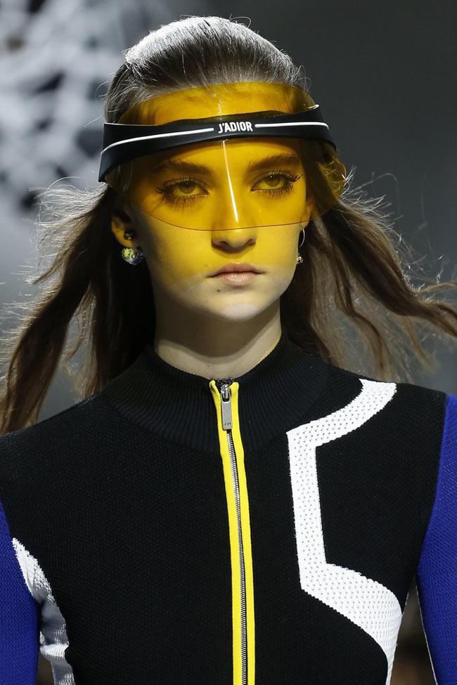 angela phuong trinh "khuan" xu huong ca the gioi ve tu do cua minh - 13