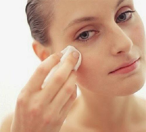 mat co den nhu dit noi cung len tone ngay voi kem tri nam tu che de ot tai nha - 8