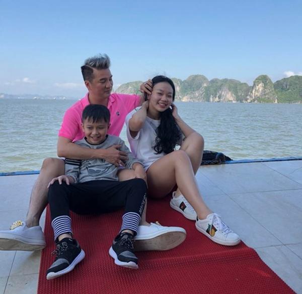 khen 2 con ngoan, hoc gioi, mr dam khien dan mang chu y bang ket qua hoc tap "khung" - 1