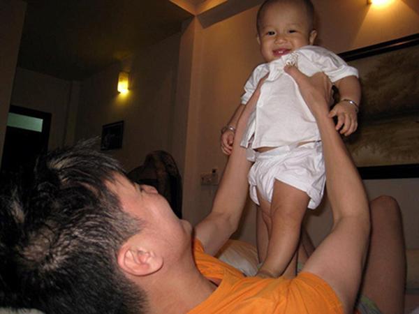 khen 2 con ngoan, hoc gioi, mr dam khien dan mang chu y bang ket qua hoc tap "khung" - 7