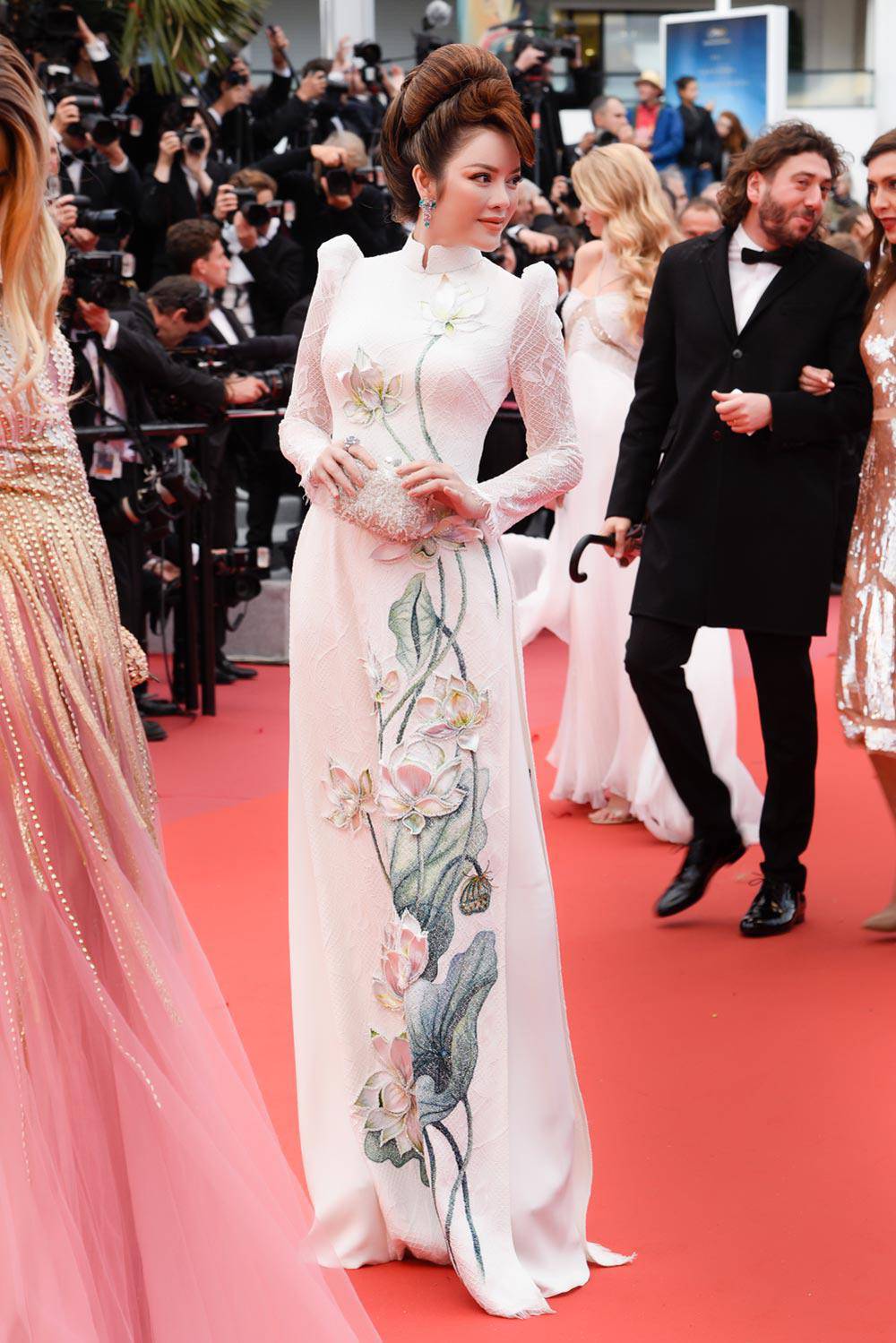 diem mat nhung bo canh da giup ly nha ky toa sang ruc ro tai lhp cannes 2018 - 10