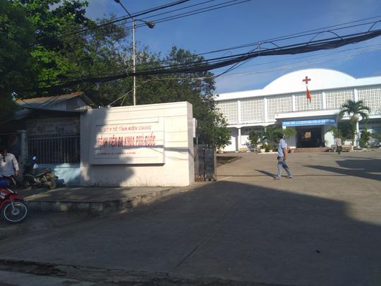 san phu tu vong bat thuong o benh vien phu quoc: be trai so sinh cung khong qua khoi - 1