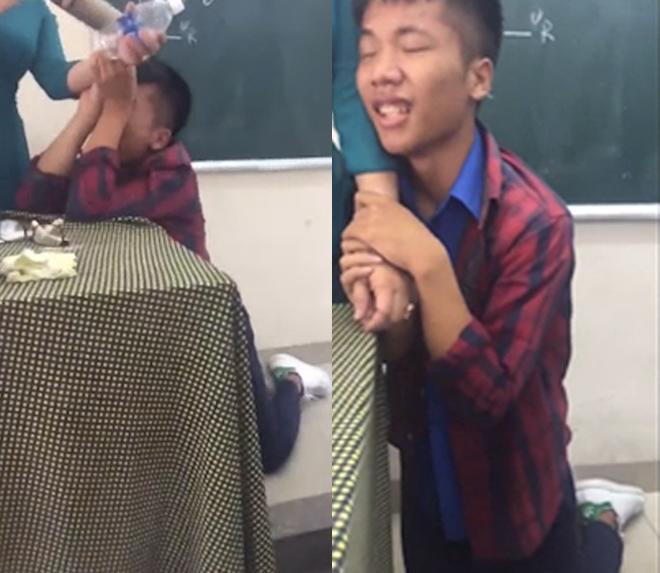 nam sinh quy goi, khoc loc khi bi co giao thu dien thoai khien dan mang “cuoi lan, cuoi bo” - 1