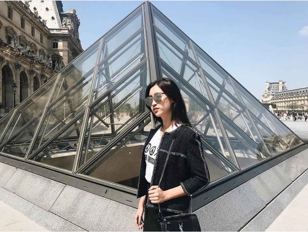 chi mot chiec ao, ma hoa hau do my linh tai tinh dien tu cannes qua toi paris - 5