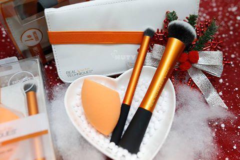 xu huong lam dep 2018 hoc tap cong nuong meghan: dau xu toc roi, massage "manh bao"! - 12