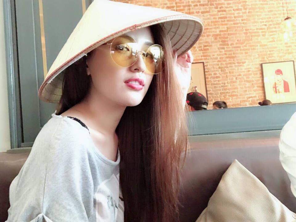 non la - tu di san van hoa den cuoc "do bo" ngoan muc tren san runway quoc te - 5