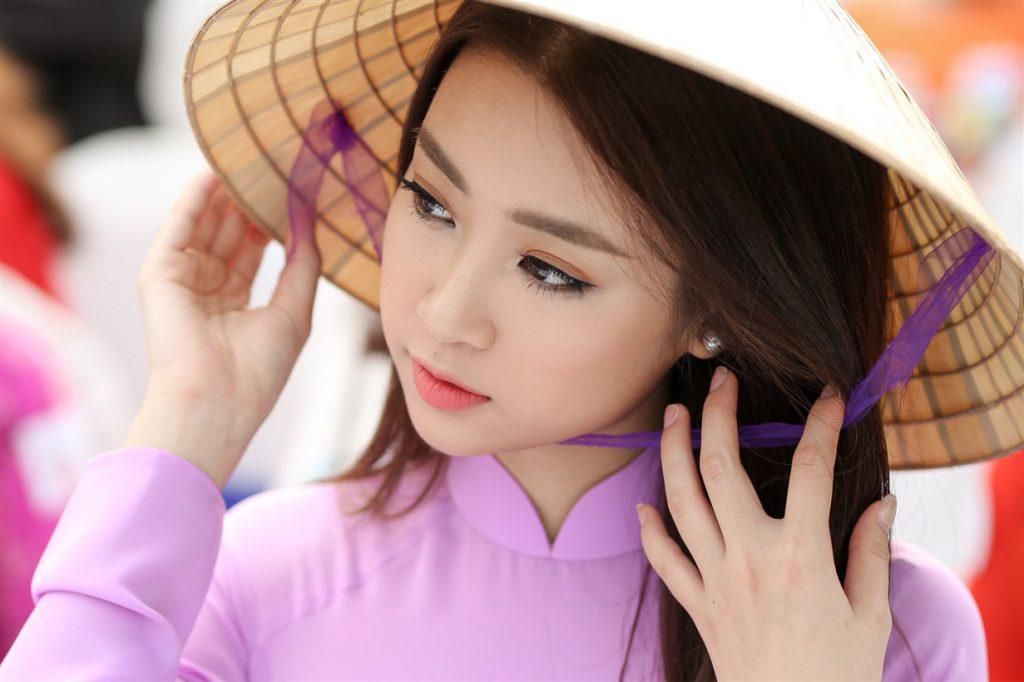 non la - tu di san van hoa den cuoc "do bo" ngoan muc tren san runway quoc te - 6