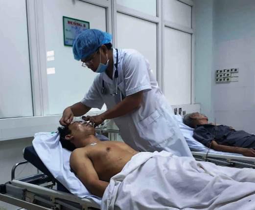 vu tai nan tau hoa o thanh hoa: vo ke lai giay phut mo mam tim chong trong dem toi - 1