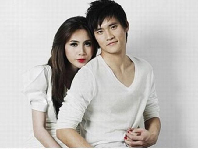 cong vinh theo duoi thuy tien vi "o dinh cao phong do lai hen ho ca si, ngau phai biet" - 4