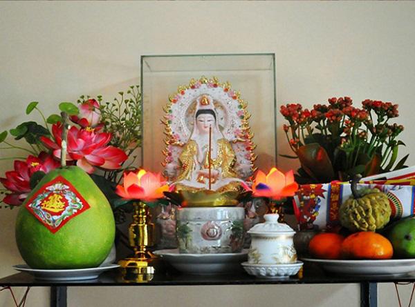 nhung dieu kieng ki phai tranh khi tho cung phat tai gia va viec nen lam ngay le phat dan - 3