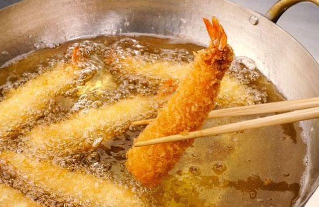 an thit cat tru trong tu lanh qua lau 5 nguoi trong gia dinh phai nhap vien cap cuu - 5