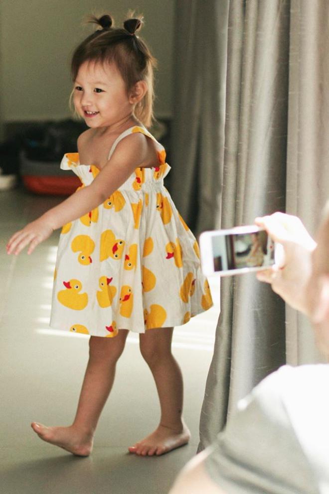 nhung em be lai dang yeu den phat hon cua nha sao viet - 8