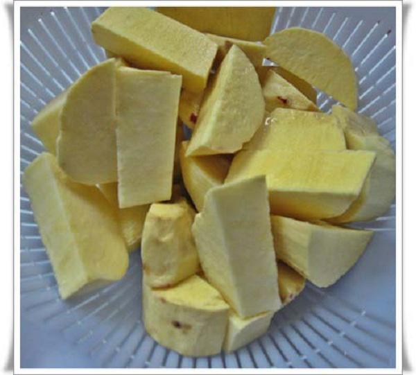 lay cu khoai lang tron voi thu nay co ngay cach duong trang da mat len tone nhanh chong - 6