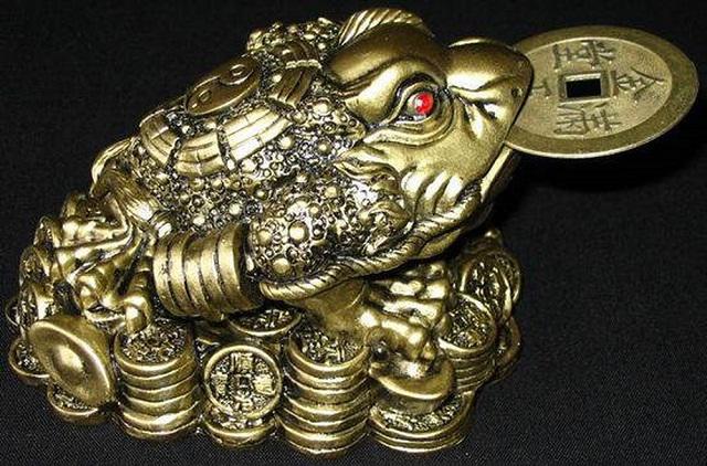 nha da tung ma khong biet dat ngay 3 linh vat hut tai loc noi tieng thi van mai tung - 1