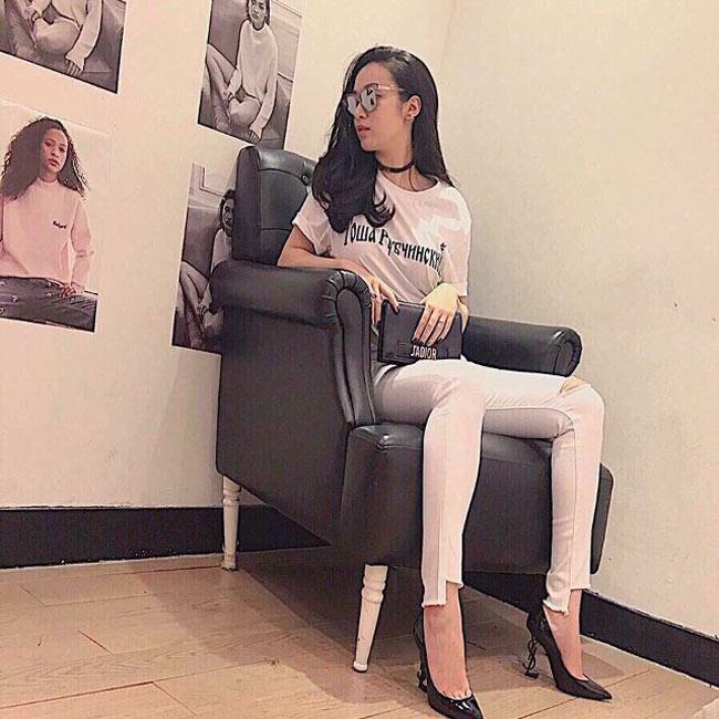 loat hang hieu dat do nhung sao viet lai mua nhan nhan nhu hang cho - 16