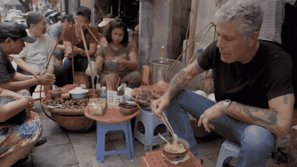 nhung quan an viet ghi dau chan anthony bourdain, nguoi dau bep dua am thuc viet ra the gioi - 2