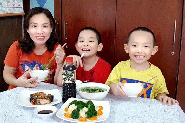lan dau ngam chong vao bep, chi em nghi gi? - 1