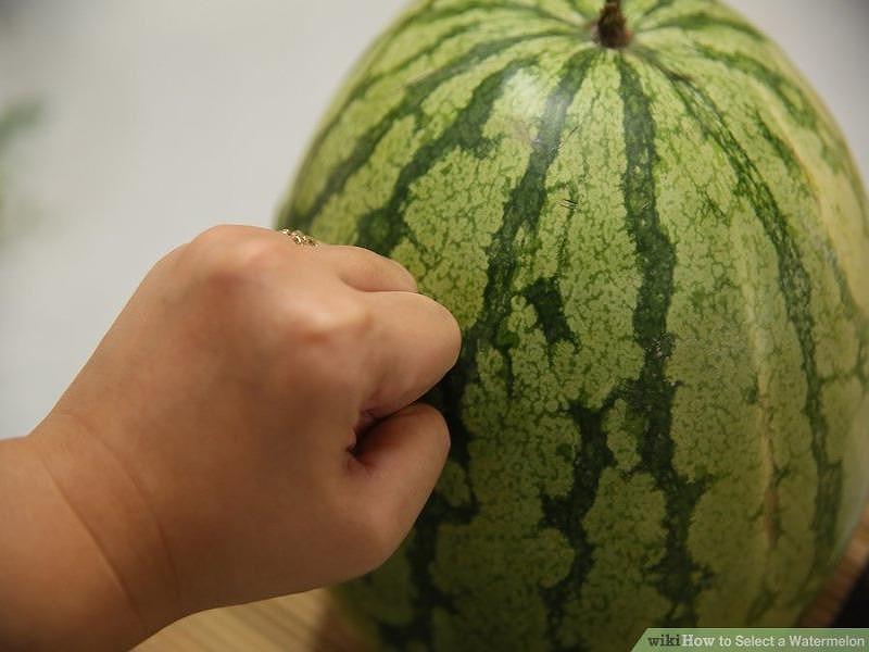 meo chon dua hau cuc ngon 100 qua nhu 1 trong mua he - 3