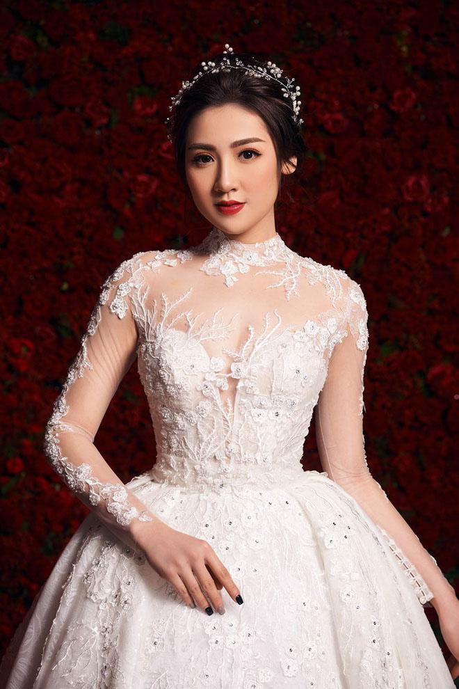 su trung hop den kho tin trong chuyen doi tu cua top 3 hoa hau viet nam 2012 - 1