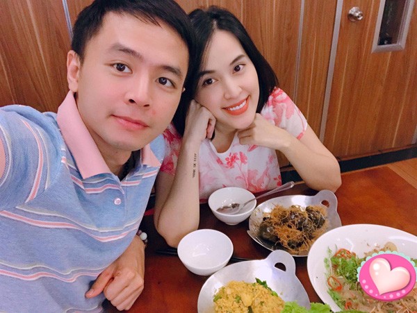 van anh va hoang bach thay nhau “khoe” chien tich bep nuc - 3
