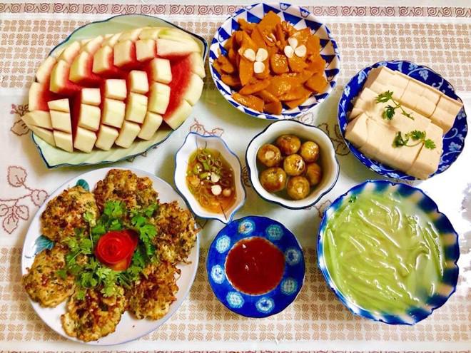 vo dam khoe cac mam com he vua ngon vua mat ai thay cung keu "uoc gi duoc an ke" - 7