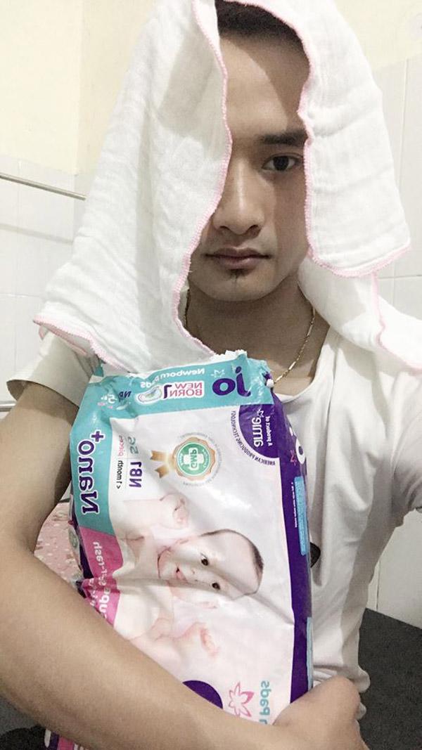 vo moi de, chong tre vua mung vua "meo mat" vi duoc cho gan 400 qua trung ga xin - 2