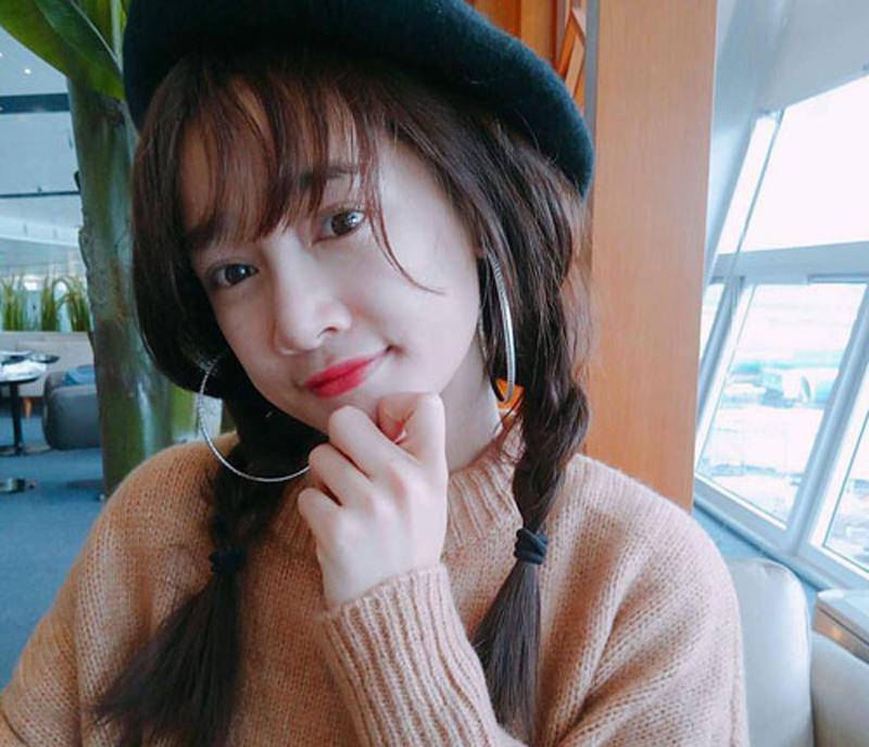 giua tin don dong hau due mat troi, nha phuong cat toc giong het song hye kyo - 6