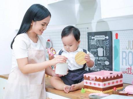 Yêu đại gia có vợ, từng nghĩ "đem cho" con, giờ Thanh Trúc lặn lội sang Nhật học dạy con