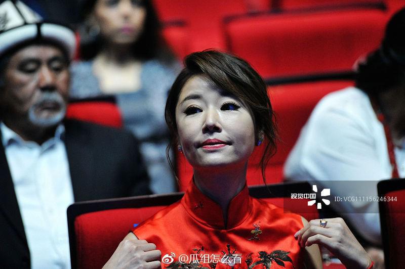 buc anh "xau nhat trong su nghiep" khien lam tam nhu bi nghi tham my qua da! - 2