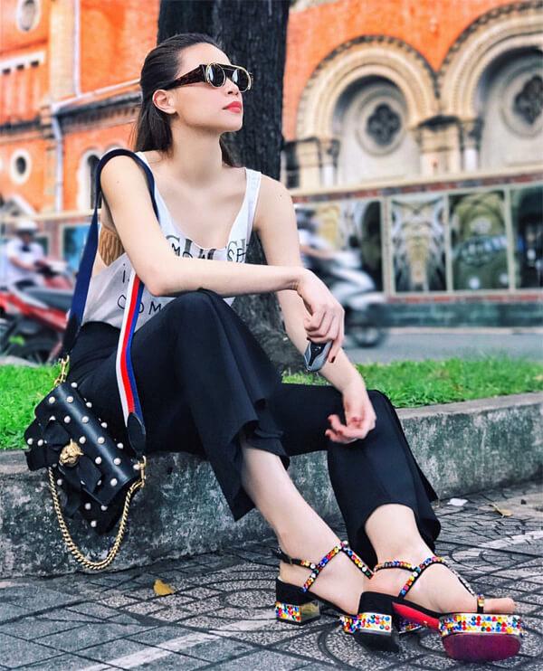 sanh dieu ra pho voi loat giay dep hot nhat mua he cung ho ngoc ha - 14