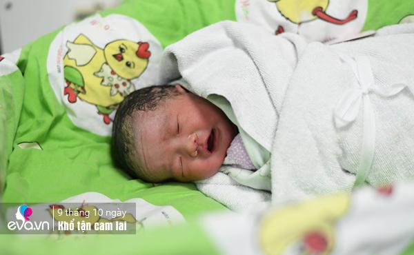 ba me nho nhu tre 4 tuoi mang thai khong ai dam cuoi, duoc chong cham nhu cong chua - 10