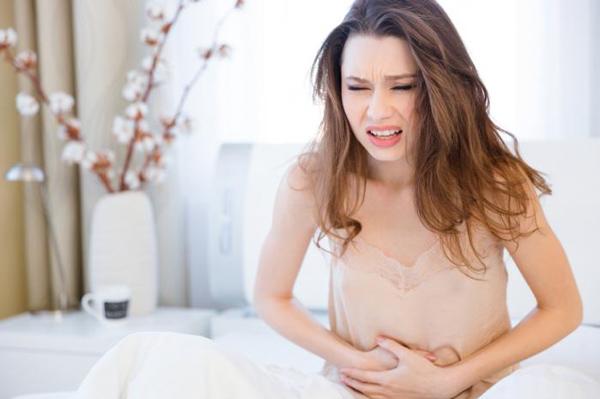 me bau quang ninh dau xot mat con vi chu quan dau bung nhung khong di kham - 1