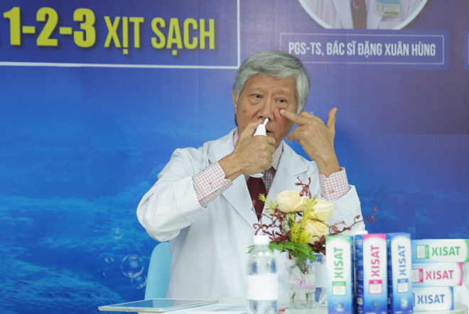 chuyen gia tai mui hong mach nuoc: thoi quen “1-2-3 xit sach” bao ve duong ho hap ca nha - 3