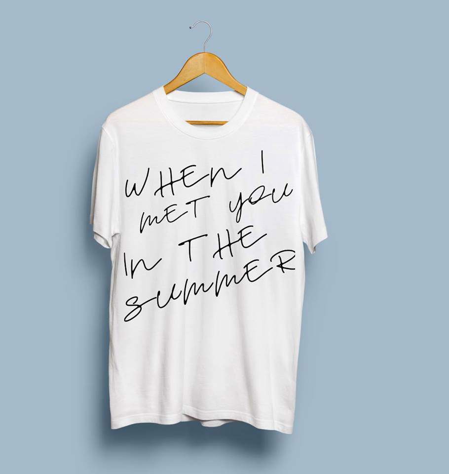 ho ngoc ha tre trung nhu teen girl khi dien ao thun 300 ngan dong! - 4