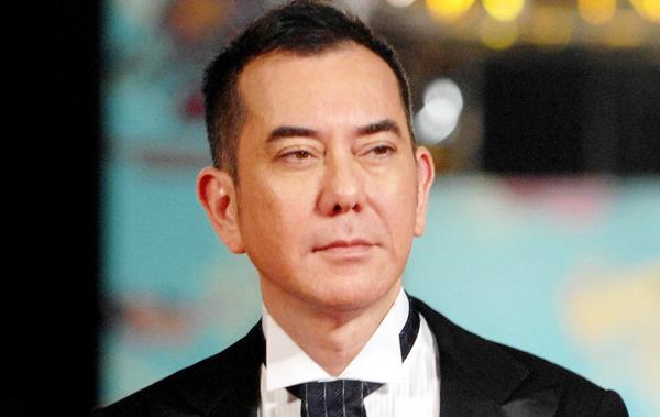 lay vo 26 nam nhung anh de cbiz lai co con "ngoai gia thu" nam nay da 20 tuoi - 1